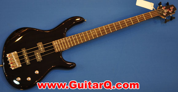cort action bass 电贝司